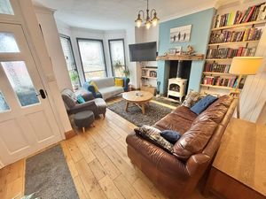 Photo 33- click for photo gallery